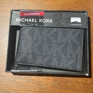 Michael Kors Men Wallet - Black.